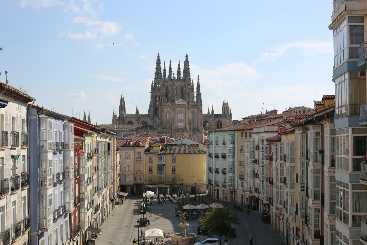 Atuaire Home Preciosa Vivienda Vistas A La Catedral Parking Incluido Burgo Buitenkant foto